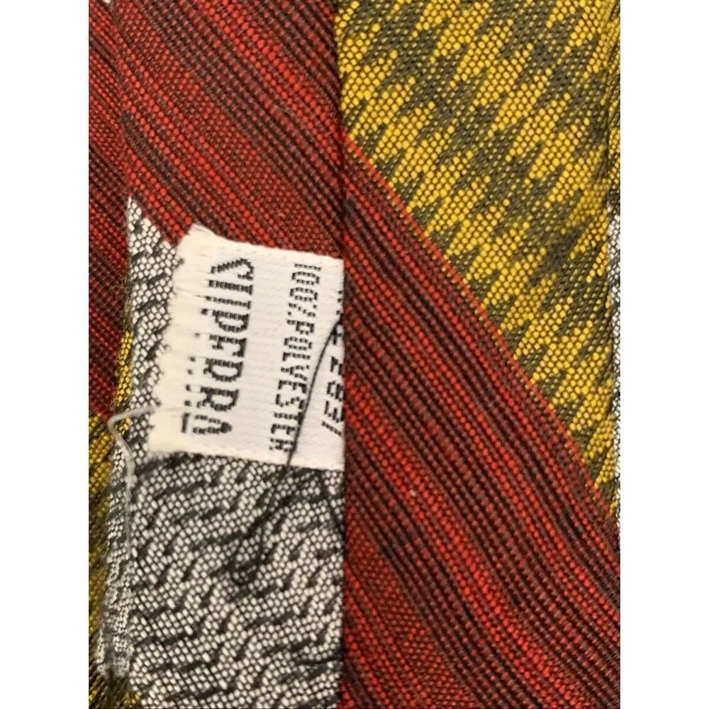 Vintage Necktie Red Grey Gold #stunning tie